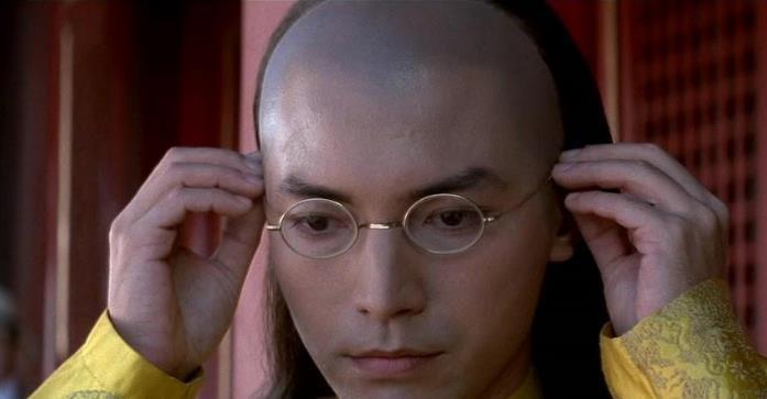 不料|溥仪晚年去看望健在的太监,不料太监大呼3个字,令溥仪难堪不已!