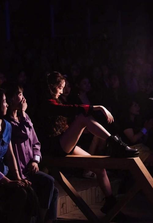  跌宕起伏|乘风破浪的孟佳：出道十年，跌宕起伏，每一次人生经历都不被错付