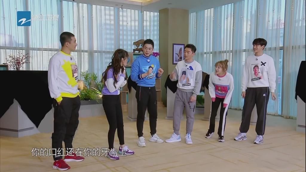 说出|为何baby只在跑男上口红粘牙,化妆师终于说出原因这谁敢信