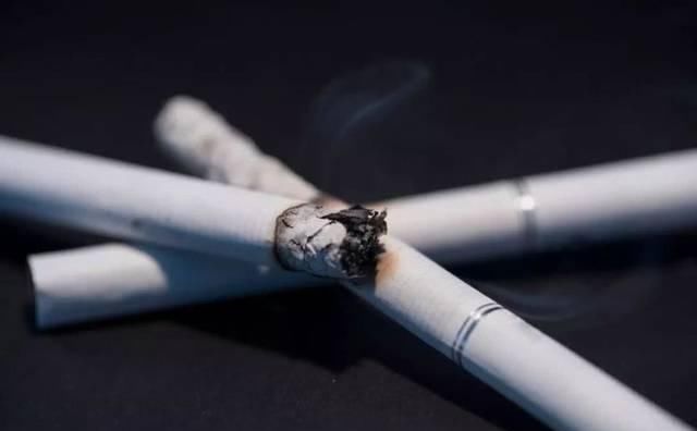 听听|一天二两白酒和一天一包烟,哪个危害大?来听听专家怎么说