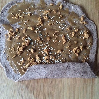 卷饼|烤黑麦芝麻酱肉松卷饼