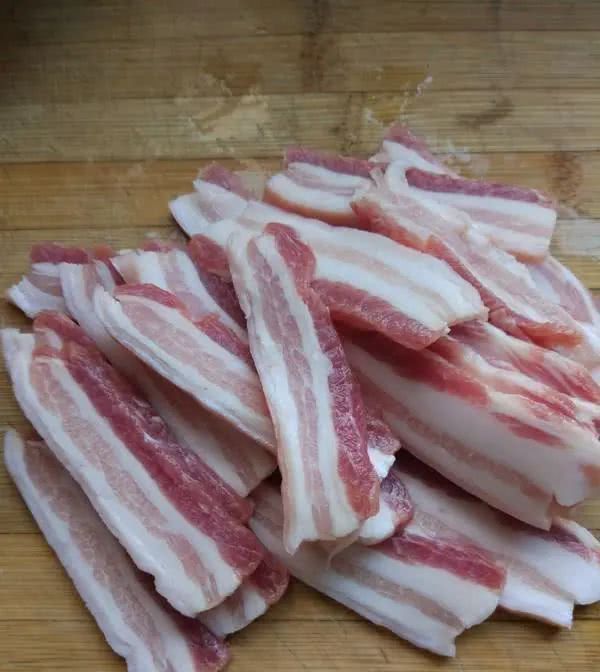 爸爸做|做了二十多年酥肉的父亲,教我怎样做酥肉,才能保证香脆可口