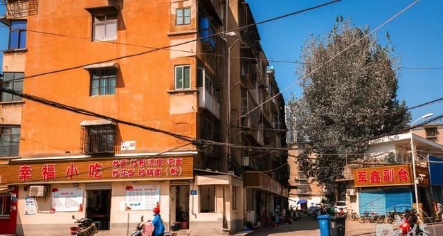 炸酱面|幸福小区里好吃的面馆,不是你想的那一家哦