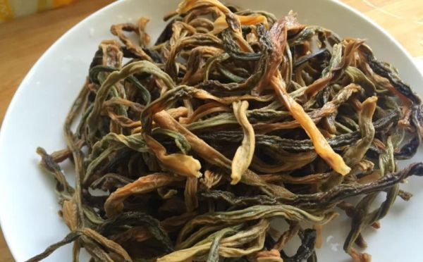 焖肉的做法|夏季这菜必晒30斤,8毛钱一斤,洗肠减小腹,不怕菜涨