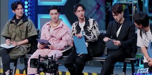 张艺兴|张艺兴偏爱狂派舞,亲手淘汰独苗被点赞,王一博虚心好学帮忙科普