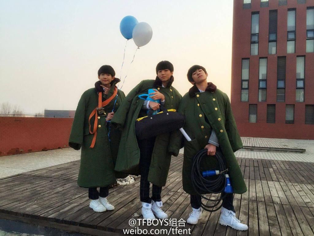  系列|TFBOYS“地主家的傻儿子”四弹系列来袭，沙雕与可爱并存的三小只