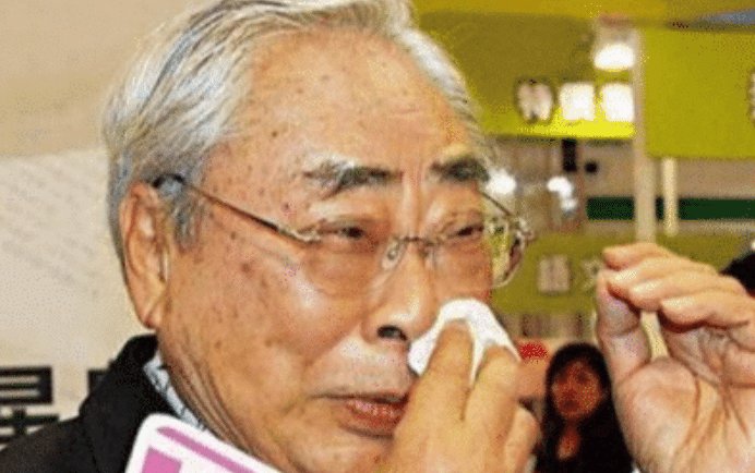 何傲儿|她为还债搭上70岁富豪，每月拿6位数零花钱，债务还清后果断走人