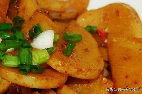  红烧|简单美味家常菜推荐，红烧土豆片，家常快手好吃不油腻，还超下饭