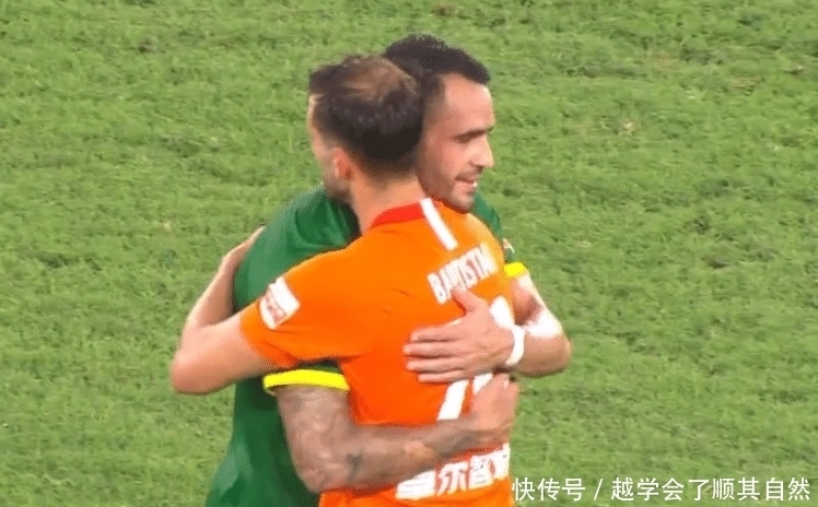  倒下|中超仅过2轮，潜在黑马全部倒下！赛后2大核心拥抱，说明已服气