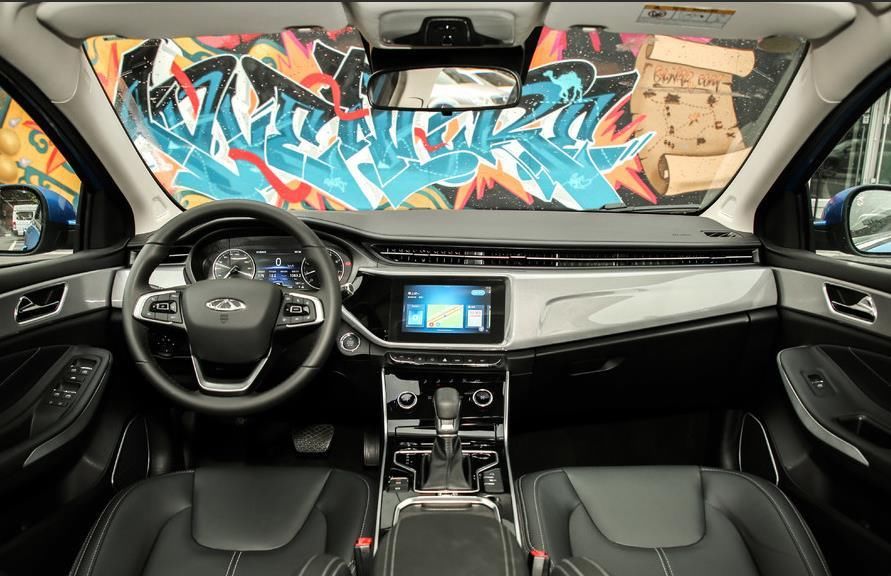  雪佛兰|都是8万，艾瑞泽5和雪佛兰科沃兹如何选？对比后能否看出差别？