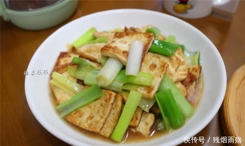  食材|这两种食材是绝配，一香一鲜，简单一炒，比肉还好吃