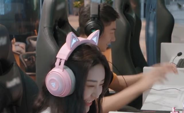  郑琴心|心动的信号：男3故意给姚沐希夹牛肝？从这点就能看出，细思极恐