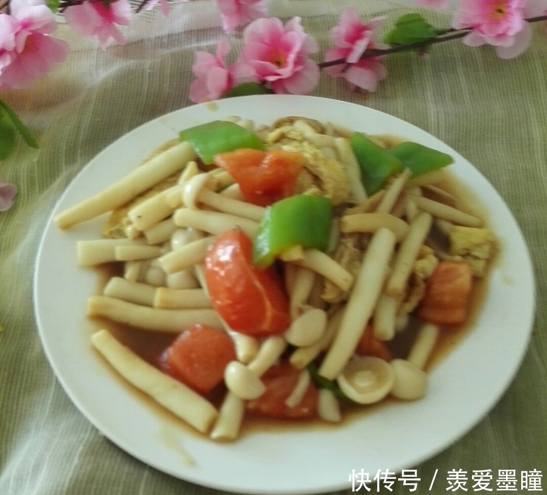 营养价值|一道简单的家常菜,口感爽滑,味道鲜美,营养价值却很丰富