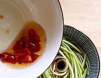  好吃|用你没试过的方子，烧个好吃的西葫芦