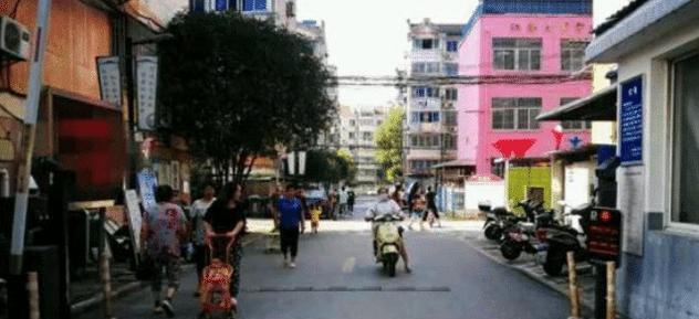 男童|警方通报!十岁男童被杀,舅舅有重大作案嫌疑