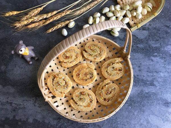 黄油|开心果年轮饼干卷