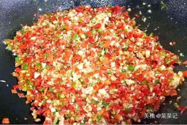 方式|换种方式做辣椒油，热油就不要乱浇了，关键这1步，又香又辣