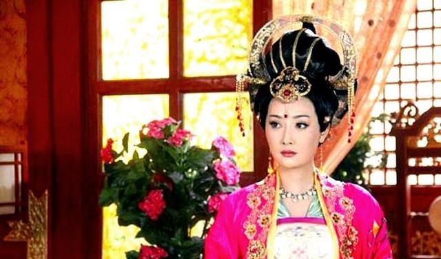 大臣|唐中宗的和稀泥绝活俩死对头大臣,他撺掇让二人结为异姓兄弟