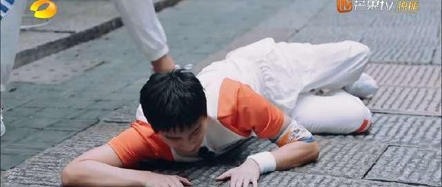  处处|《元气满满的哥哥》杨洋：憨憨的“杨咩咩”，处处惹人喜爱