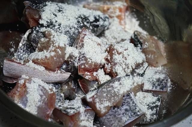  酸菜鱼|经典酸菜鱼，厨房小白想一次做成功，掌握这几个窍门，半分钟就会