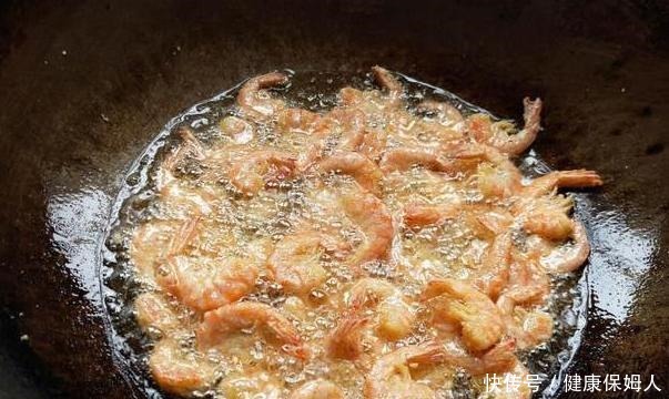 大虾|这样的椒盐大虾,就不信你不喜欢,香酥脆口,肉质鲜嫩美味