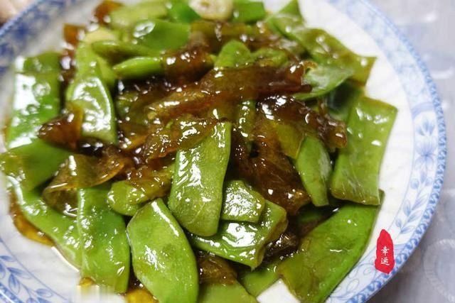 小学生|家有上学的小学生了，这晚饭还真不能凑合，学校的菜孩子要适应