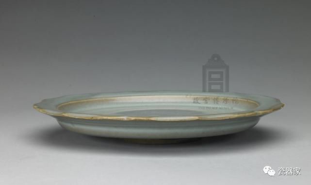 口沿处釉层|国际收藏 |故宫博物院精品陶瓷欣赏（第35期）