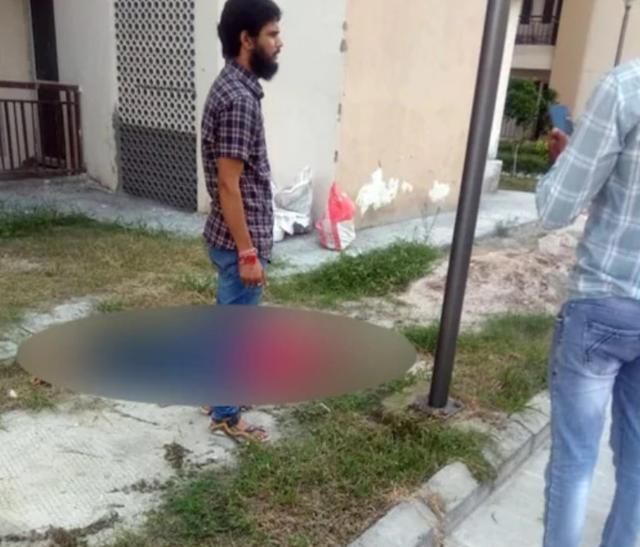 那名女子|生日变忌日！女大学生因切蛋糕与姐姐吵架，气得她跳下10楼摔死