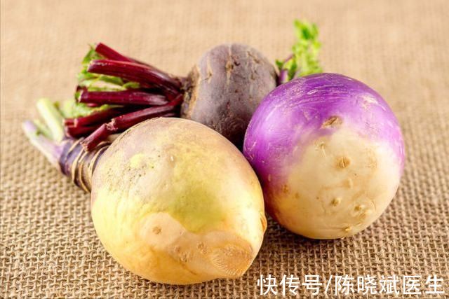 这5种菜孩子要多吃(这1种菜比辣椒还伤脾胃，很多人当成宝，家长尽量别给孩子吃)