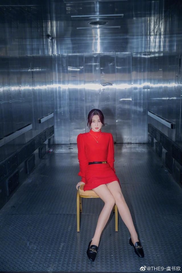  LV春夏21男|吴亦凡、邓伦、欧阳娜娜、白宇、宋威龙、钟楚曦、虞书欣