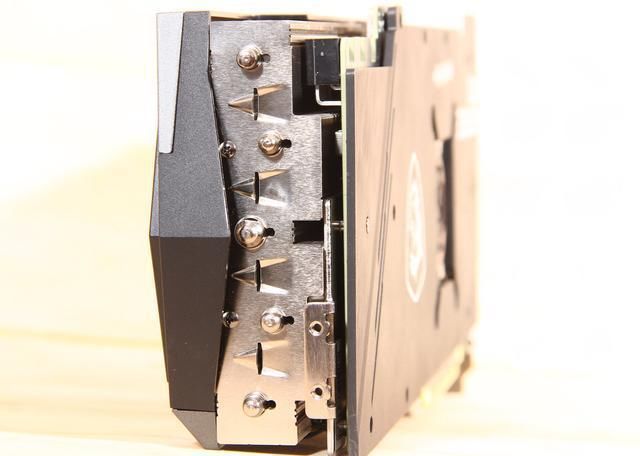 游戏|二龙戏珠让主流游戏配置不再难选，锐龙配魔龙，一起超战力爆棚