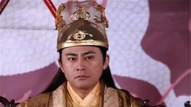 成功|朱棣靖难成功后，也面临着削藩问题，他又是如何做的？