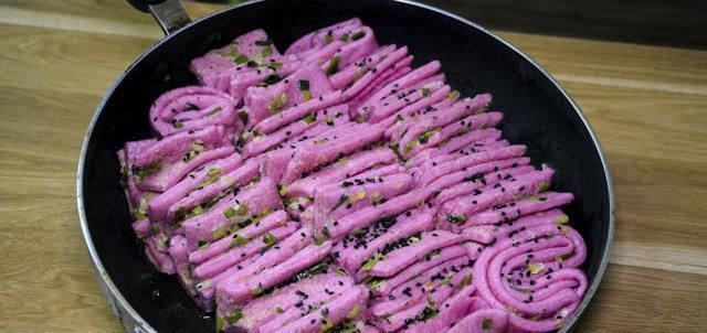 我家|在家做花卷有诀窍,掌握这两步,松软不变形,我家隔天就做一大锅