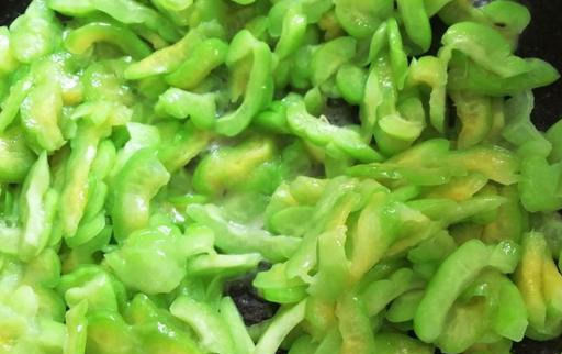  爽口|三伏天来了，消暑又营养，简单爽口，鲜嫩不苦，全家都爱