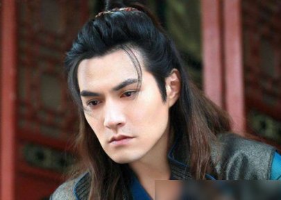  穿戴|以前一根头绳就能成就古装男神，现在穿戴再多也都是俗气不堪