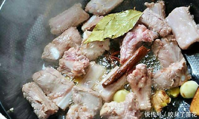 入秋|入秋后,不要放过这种碱性食物,你可以在锅里炖美味吃