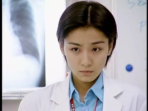 江祖平|她因太美火遍全国，为拍戏被男星打成重伤，而今留下一辈子的后遗症！