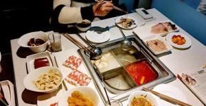 用餐|去海底捞用餐,食客自带泡面,却被告知不让用餐,除非签了它