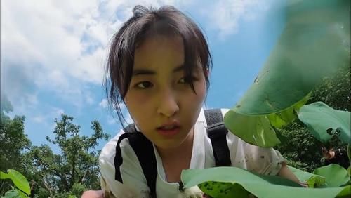  张子枫|只有怼脸拍，才知道张子枫有多精致！彭昱畅表示退出群聊！