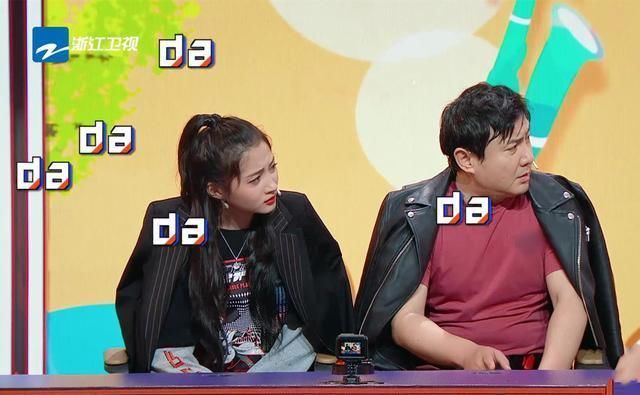  关晓彤|华晨宇猜歌频出错，谁注意到沈腾说了啥？网友：活该你红！
