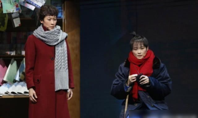 女排|李宇春饰演女排队员的表现不顾一切,分头反复练习