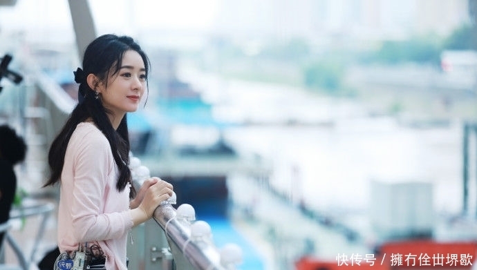 主管|200828《中餐厅》官博发布赵丽颖剧照十宫格 财务经理变成活力售楼主管