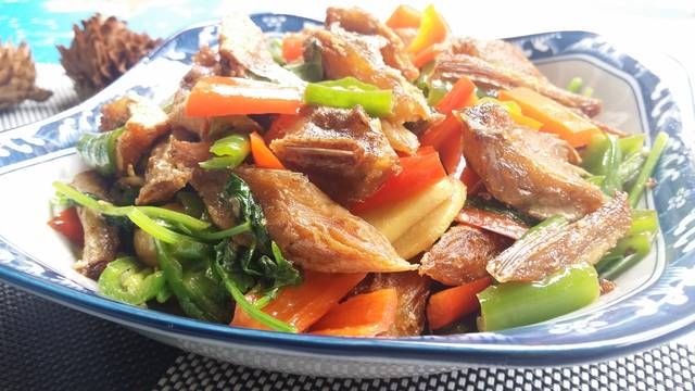  辣椒|这道菜香辣可口超过瘾，窍门在这里