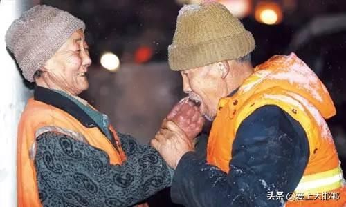  睡梦中|凌晨04:30，发生在邯郸街头的一幕！