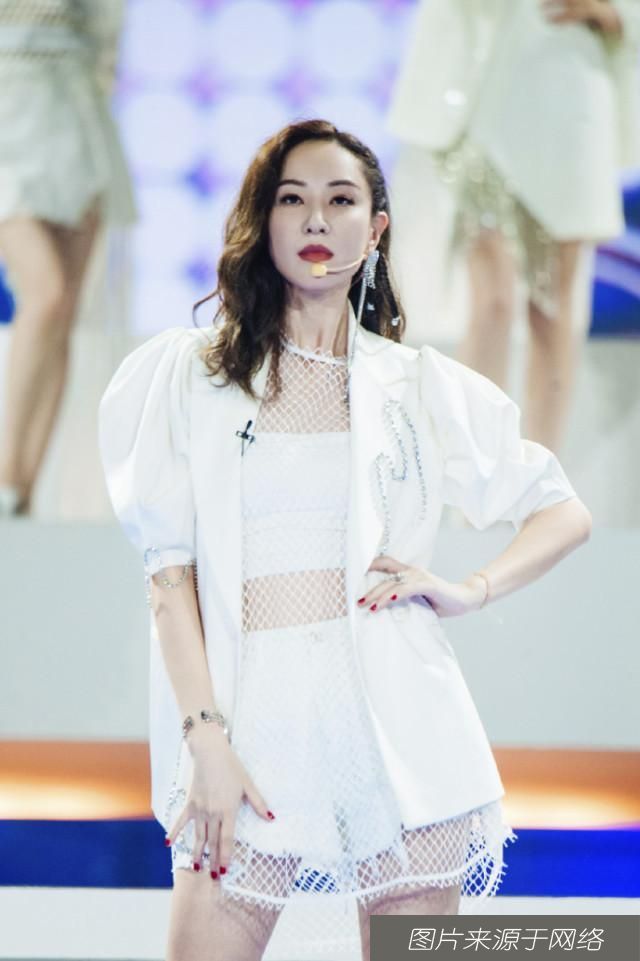  浪姐|郑希怡或将缺席《浪姐》四公录制？网曝郑希怡疑似受伤被送往医院