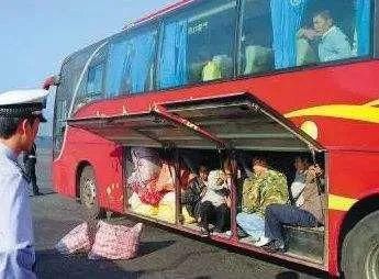 公安交管部|拒绝超载!栖霞上线“不停车查超载”系统