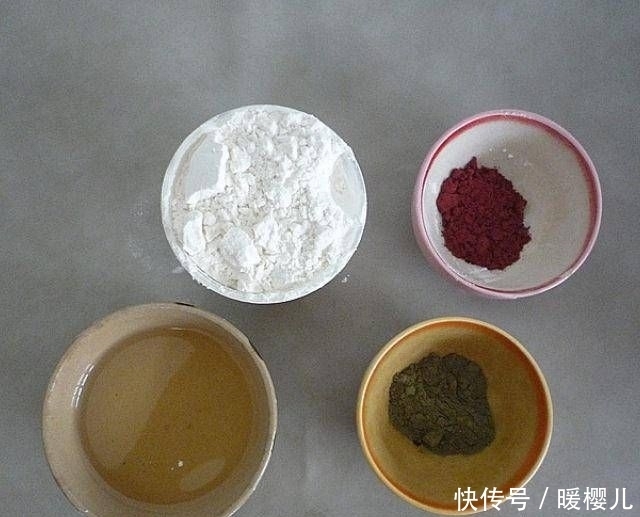  糕点|抹茶酥和我自己做的红曲糕点，不油腻