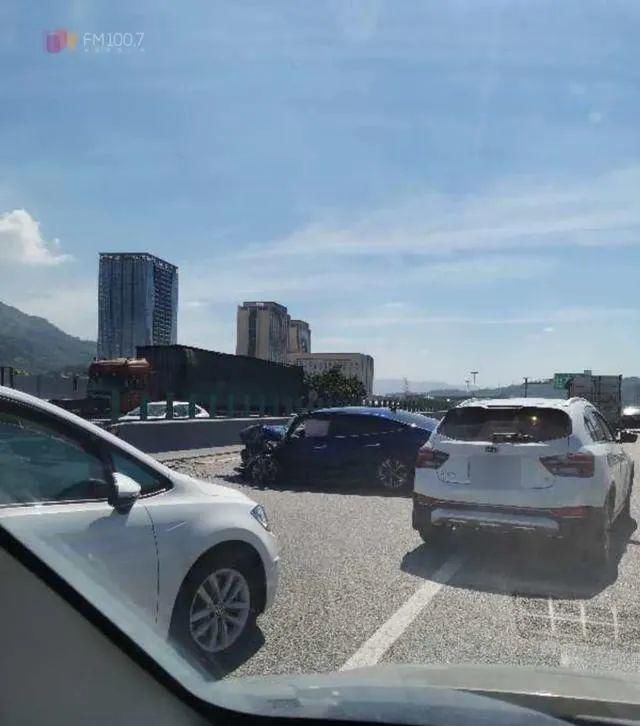  事故|A柱弯曲状况重现，菲斯塔上演真实版25%偏置碰撞