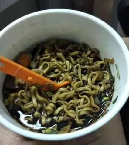 泡砸|假如供你吃喝玩乐两个月,前提需吃下这四款泡面,臣妾做不到!