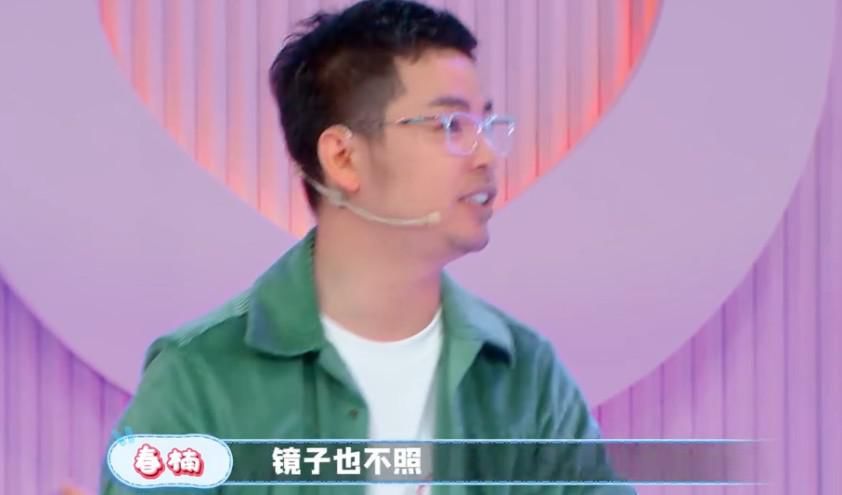  常在|化妆师爆料Baby口红沾牙发内幕，为何常在跑男出现，在其他节目却不会？